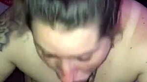 Blonde gives a hot cock suck and gets face covered