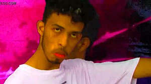 Yung iverson big soto puta otaku video