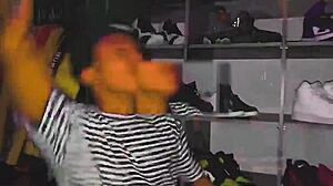 Yung iverson big soto puta otaku video