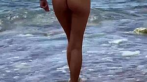 Horny 18yo amateur model risky blowjob on public beach