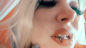 wonderful giant harley quinn does anime cosplay roleplay