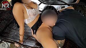 Fui convidado pra foder a buceta da mulher do vizinho