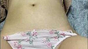 Lingerie Molhada Provocada Devagar Até Ela Gozar