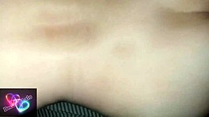 Блондинка латино жена доставя интензивен блоуджоб и хардкор догистайл в колеж интеррасъл сцена.