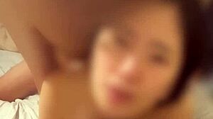 Ei, adivinha? Eu sou escrava de carne agora! 😱